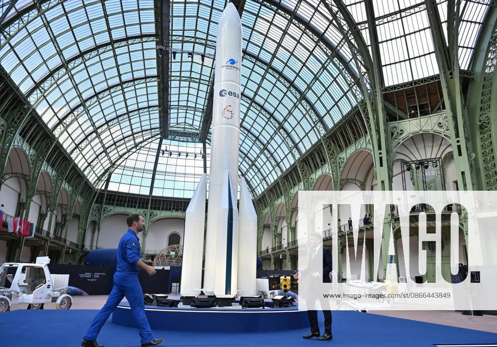 Thomas Pesquet and Emmanuel Macron, President of the French Republic, E. Macron, President of the French Republic, at the International Space Summit on September 10, 2026, at the Grand Palais in Paris, September 9, 2026. Nearly 1,100 companies from the space sector will also be present at the Grand Palais, demonstrating the exceptional mobilization of the global space ecosystem around this event, organized by France and Germany. The Summit will address all issues related to the development and innovation of the space sector through three key themes: 1) tackling the challenges of the global space economy through international cooperation; 2) advancing science, technology, and space exploration from an international perspective; and 3) ensur