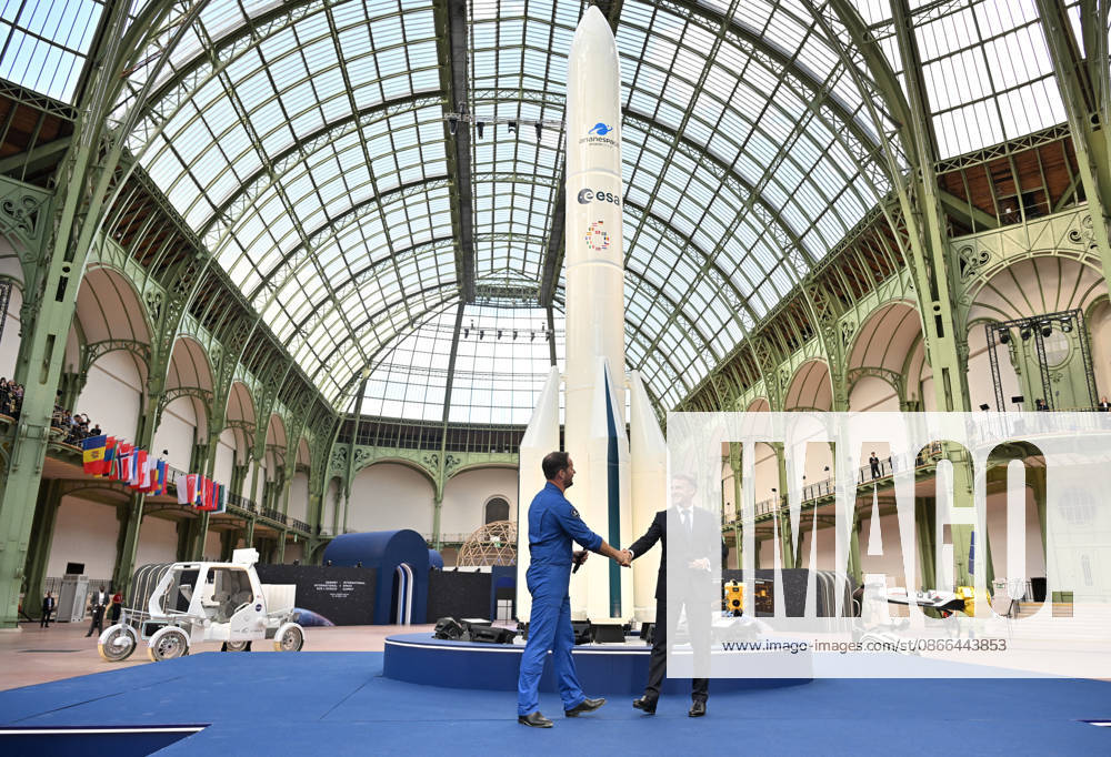 Thomas Pesquet and Emmanuel Macron, President of the French Republic, E. Macron, President of the French Republic, at the International Space Summit on September 10, 2026, at the Grand Palais in Paris, September 9, 2026. Nearly 1,100 companies from the space sector will also be present at the Grand Palais, demonstrating the exceptional mobilization of the global space ecosystem around this event, organized by France and Germany. The Summit will address all issues related to the development and innovation of the space sector through three key themes: 1) tackling the challenges of the global space economy through international cooperation; 2) advancing science, technology, and space exploration from an international perspective; and 3) ensur