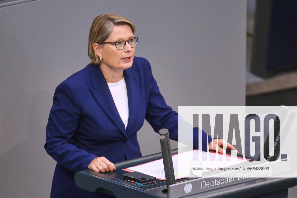 Berlin, Deutschland, 10.09.2026: Deutscher Bundestag: 93. Bundestagssitzung - Haushaltswoche: Bundesministerin der Justiz und für Verbraucherschutz Stefanie Hubig (SPD)