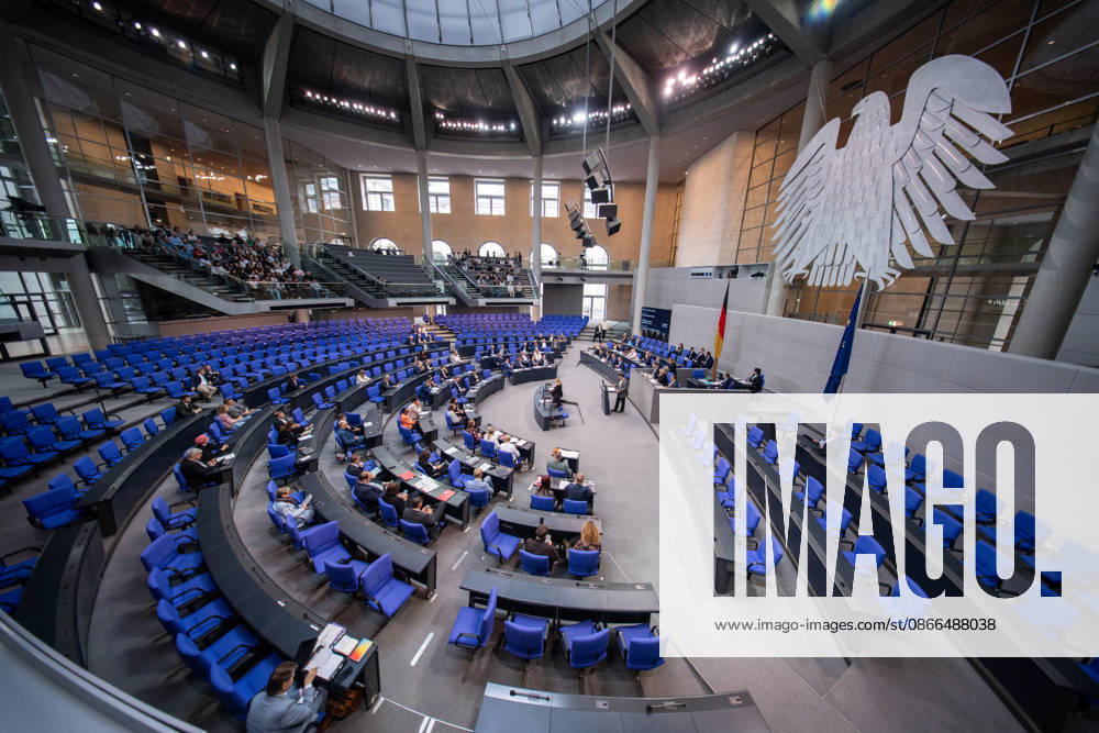 GER, Berlin, 93. Sitzung des Deutschen Bundestages im Plenarsaal des Reichstagsgebäudes. Plenarsaal im Deutschen Bundestag