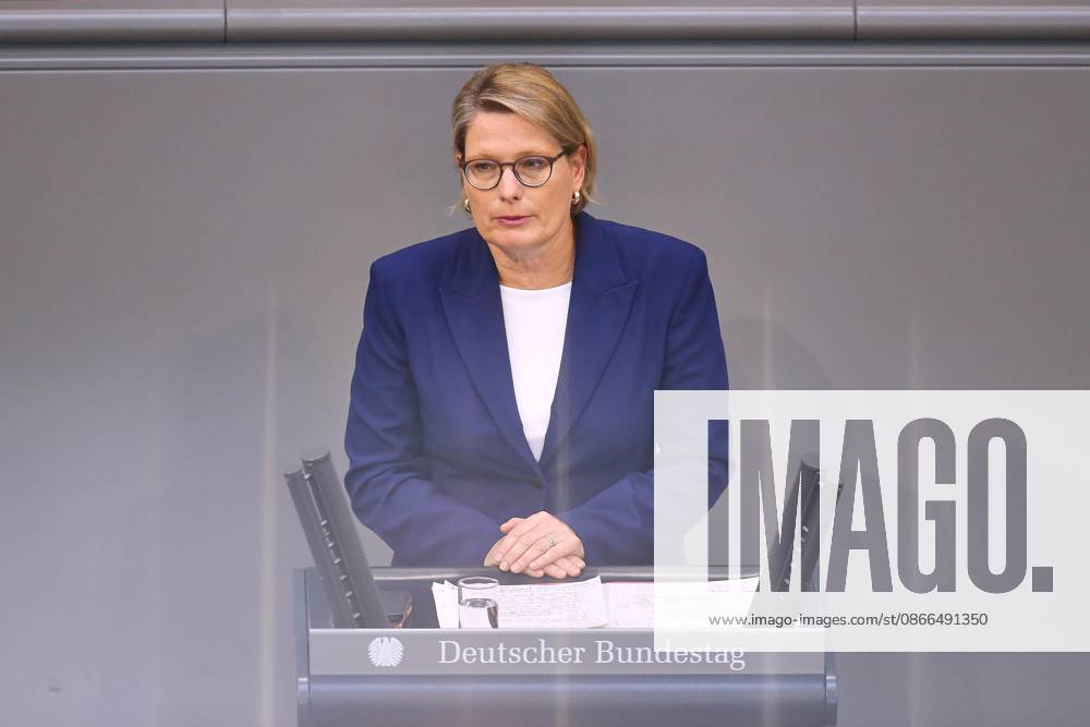 Berlin, Deutschland, 10.09.2026: Deutscher Bundestag: 93. Bundestagssitzung - Haushaltswoche: Bundesministerin der Justiz und für Verbraucherschutz Stefanie Hubig (SPD)