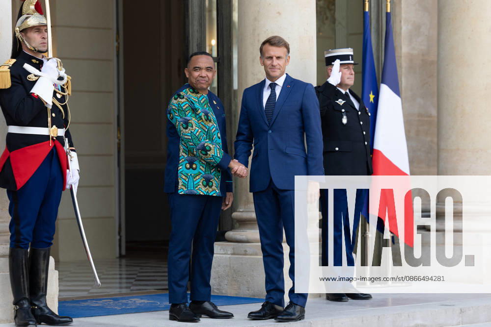 Emmanuel Macron meets with Madagascar President - Paris French President Emmanuel Macron welcomes Madagascar’s President Michael Randrianirina for a meeting at the Elysee Palace in Paris on September 10, 2026. Photo by Raphael Lafargue ABACAPRESS.COM Paris France