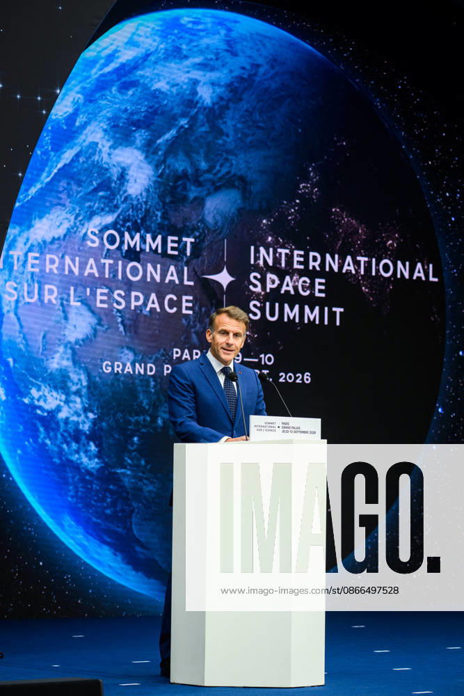 Emmanuel Macron, President of the French Republic, at the International Space Summit at the Grand Palais in Paris, France, on September 10, 2026. Caught between the United States and China, Europe intends to defend its position at the first international summit in Paris—an event snubbed by the American giants and one that the German chancellor, despite being a co-organizer, is not attending. Eric Tschaen Pool Bestimage International Space Summit at the Grand Palais in Paris on September 10, 2026 Caught between the United States and China, Europe intends to defend its position at the first international summit in Paris—an event snubbed by the American giants and attended without the German chancellor, one of the event’s co-hosts Paris, Fran