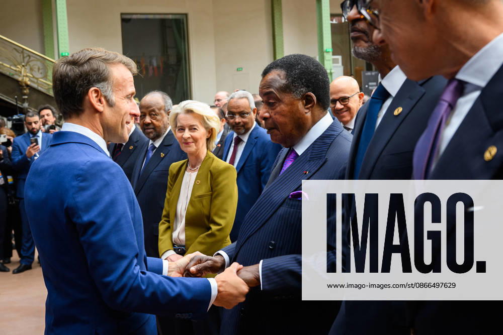 Emmanuel Macron, President of the French Republic, greets Denis Sassou Nguesso, President of the Congo, during the International Space Summit at the Grand Palais in Paris, France, on September 10, 2026. Caught between the United States and China, Europe intends to defend its position at the first international summit in Paris—an event snubbed by the American giants and one in which the German chancellor, despite being a co-organizer, is not participating. Eric Tschaen Pool Bestimage International Space Summit at the Grand Palais in Paris on September 10, 2026 Caught between the United States and China, Europe intends to defend its position at the first international summit in Paris—an event snubbed by the American giants and attended witho