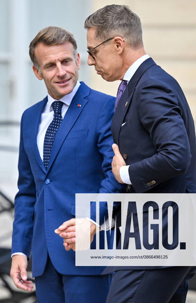 French President Emmanuel Macron welcomes Finnish President Alexander Stubb to the Élysée Palace in Paris, France, on September 10, 2026. Christian Liewig Bestimage French President Emmanuel Macron welcomes Finnish President Alexander Stubb to the Élysée Palace in Paris, France, on September 10, 2026 Paris, France