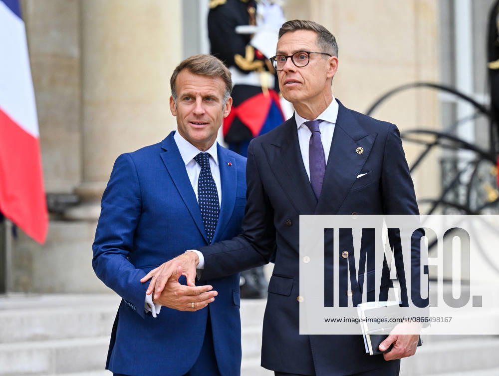 French President Emmanuel Macron welcomes Finnish President Alexander Stubb to the Élysée Palace in Paris, France, on September 10, 2026. Christian Liewig Bestimage French President Emmanuel Macron welcomes Finnish President Alexander Stubb to the Élysée Palace in Paris, France, on September 10, 2026 Paris, France