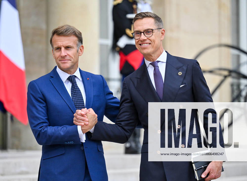 French President Emmanuel Macron welcomes Finnish President Alexander Stubb to the Élysée Palace in Paris, France, on September 10, 2026. Christian Liewig Bestimage French President Emmanuel Macron welcomes Finnish President Alexander Stubb to the Élysée Palace in Paris, France, on September 10, 2026 Paris, France
