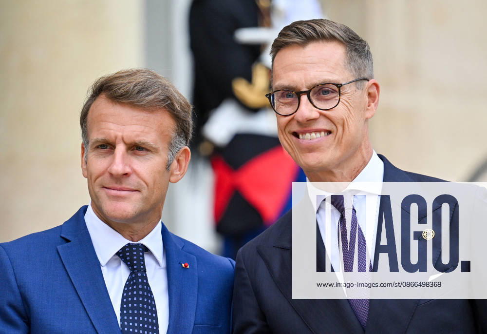 French President Emmanuel Macron welcomes Finnish President Alexander Stubb to the Élysée Palace in Paris, France, on September 10, 2026. Christian Liewig Bestimage French President Emmanuel Macron welcomes Finnish President Alexander Stubb to the Élysée Palace in Paris, France, on September 10, 2026 Paris France