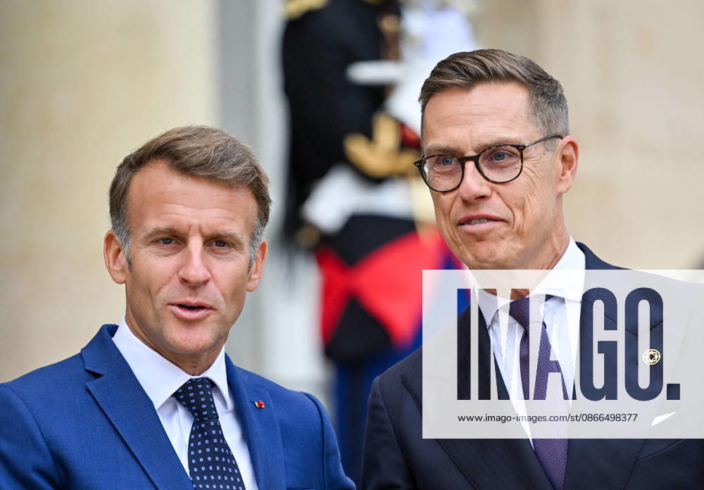 French President Emmanuel Macron welcomes Finnish President Alexander Stubb to the Élysée Palace in Paris, France, on September 10, 2026. Christian Liewig Bestimage French President Emmanuel Macron welcomes Finnish President Alexander Stubb to the Élysée Palace in Paris, France, on September 10, 2026 Paris France