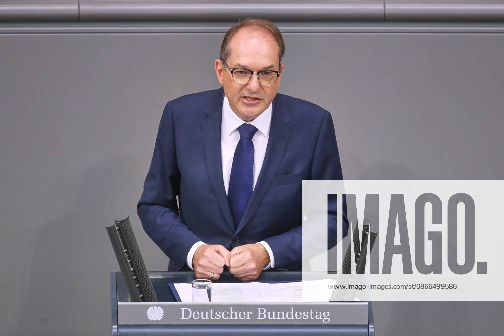 Berlin, Deutschland, 10.09.2026: Deutscher Bundestag: 93. Bundestagssitzung - Haushaltswoche: Bundesminister des Innern Alexander Dobrindt (CSU)