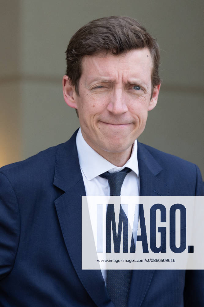 Weekly Cabinet Meeting - Paris French Education Minister Edouard Geffray leaving after the weekly cabinet meeting at the Elysee Palace in Paris, France on September 10, 2026. Photo by Rafael Lafargue ABACAPRESS.COM Paris France