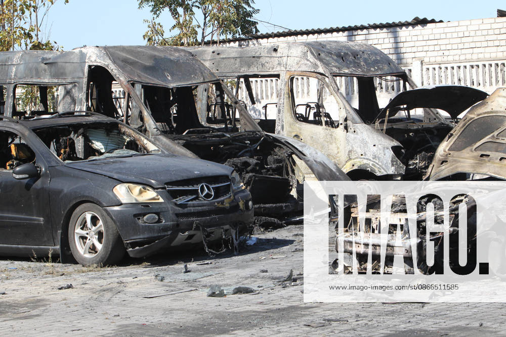Burnt-out cars are in the street after a Russian Banderol cruise missile attack, Dnipro, Ukraine, September 10, 2026. Russian forces launched a double strike on the city with S8000 Banderol missiles, damaging a food industry facility. A fire broke out near the site, destroying 12 passenger cars and two minibuses. Two people were killed and at least five injured in the attack. (Photo by Mykola Miakshykov Ukrinform) Aftermath of Russian attack on Dnipro on September 10, 2026