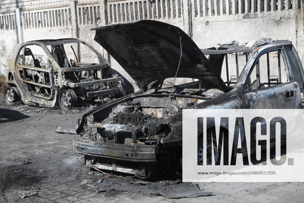 Burnt-out cars are in the street after a Russian Banderol cruise missile attack, Dnipro, Ukraine, September 10, 2026. Russian forces launched a double strike on the city with S8000 Banderol missiles, damaging a food industry facility. A fire broke out near the site, destroying 12 passenger cars and two minibuses. Two people were killed and at least five injured in the attack. (Photo by Mykola Miakshykov Ukrinform) Aftermath of Russian attack on Dnipro on September 10, 2026