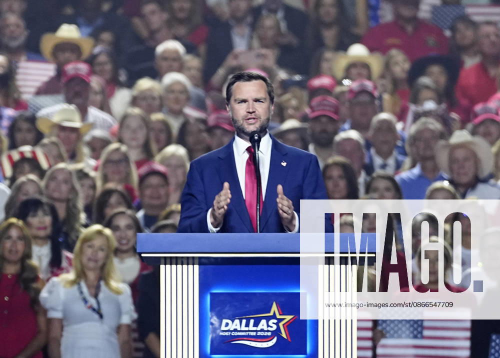 Vice President JD Vance makes a keynote address during the second night of the Republican midterm convention at the American Airlines Center in Dallas, Texas, on Thursday, September 10, 2026. DAL20260910931 BONNIExCASH