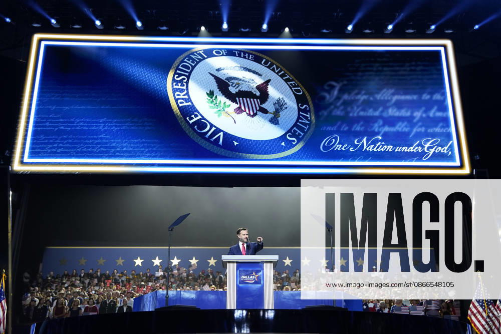 Vice President JD Vance makes a keynote address during the second night of the Republican midterm convention at the American Airlines Center in Dallas, Texas, on Thursday, September 10, 2026. DAL20260910930 BONNIExCASH
