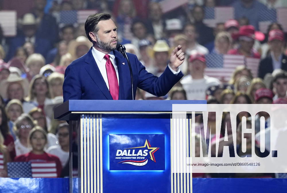 Vice President JD Vance makes a keynote address during the second night of the Republican midterm convention at the American Airlines Center in Dallas, Texas, on Thursday, September 10, 2026. DAL20260910933 BONNIExCASH