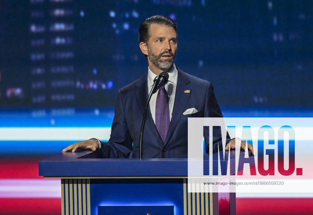 DONALD TRUMP, JR> speaks onstage during the Republican Mid-Term Convention at the American Airlines Center on September 10, 2026. Several thousand people packed the arena to hear a parade of Republican candidates crucial to success for the upcoming mid-term elections. Dallas United States - ZUMAd150 20260910_znp_d150_027