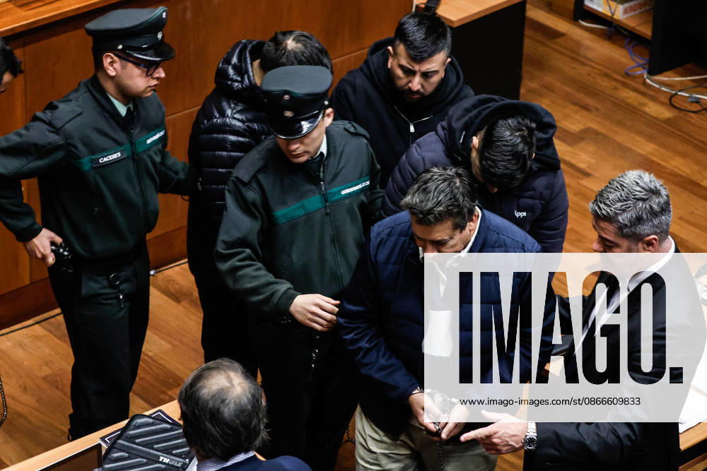 JUDGE PROHIBITS THE DISPLAY OF FACESThe Seventh Guarantee Court of Santiago has formally authorized an investigation by the Supraterritorial Prosecutor’s Office against seven individuals, including attorney and former prosecutor Vinko Fodich, three PDI officials, and Franco Parisi’s cousin, who are charged with criminal association, kidnapping for ransom, and extortion. Diego Martin Aton Chile, Aton 1189504 jpeg