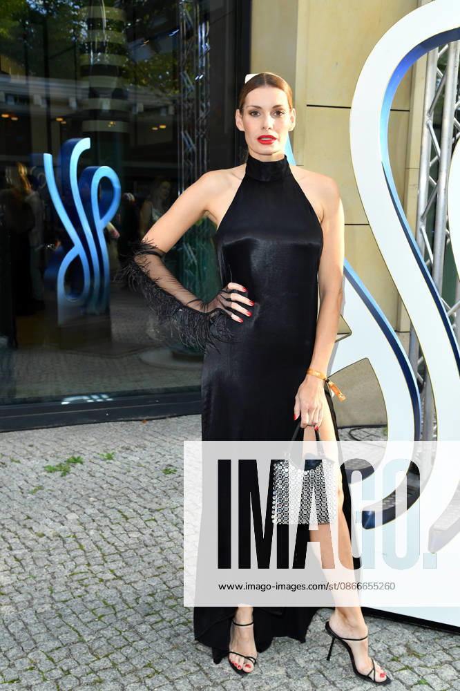 Rebecca Kunikowski bei der Verleihung des DEUTSCHEN SCHAUSPIELPREISES 2026 in Berlin am 11.09.2026 in Berlin am 10.09.2026