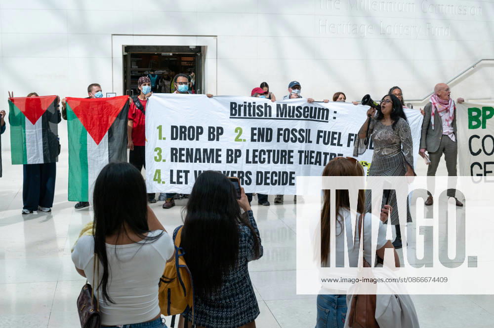 Palestine supporters protest British Museum sponsorship with BP in London - 12 Sep 2026 Museum visitors watch protesters chant slogans during a demonstration. Palestine supporters from Energy Embargo for Palestine occupied the Great Court of the British Museum during a protest calling on the museum to end its sponsorship partnership with BP. The activists also criticised the museum s reported £5 million sponsorship from billionaire Igor Tulchinsky for its Bayeux Tapestry exhibition, citing reported links between his business interests and Israeli defence technology. London United Kingdom