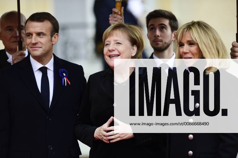 Emmanuel Macron - president de la Republique sa femme Brigitte Macron et Angela Merkel - Chanceliere federal d Allemagne NEWS : Commemorations du 11 novembre - Diner des chefs d Etat a l Elysee - Paris - 11 11 2018 JBAutissier Panoramic