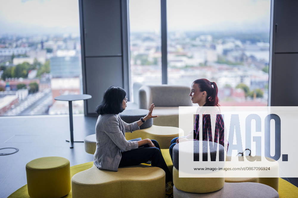Fotostory Pressetermin bei Zalando: ZALANDO Outlet Store, Headquarter und Workspaces in Berlin aufgenommen am 16.09.2026....Berlin, 16.09.2026. Berlin Deutschland NUR FÜR REDAKTIONELLE ZWECKE - - BILDNUTZUNG NUR IM ZALANDO-KONTEXT