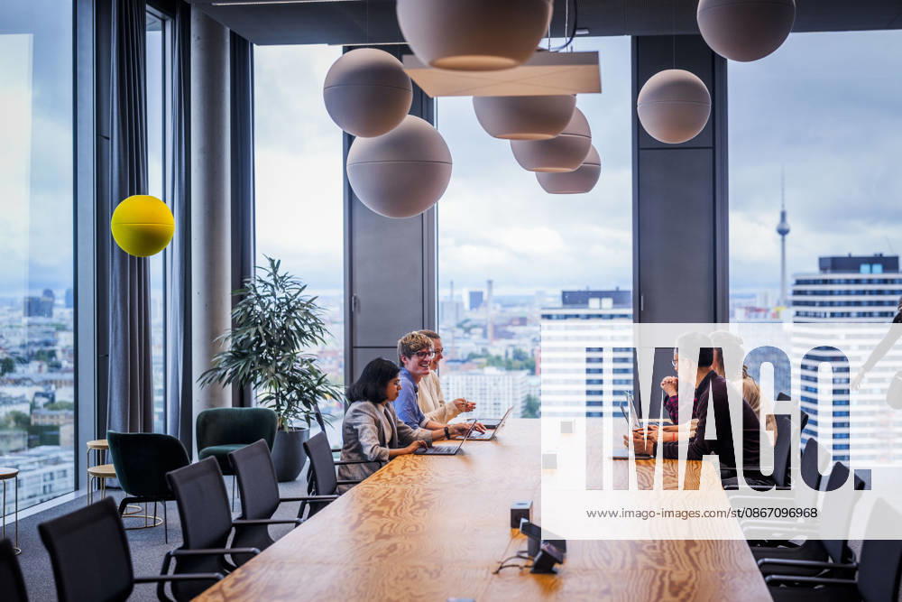 Fotostory Pressetermin bei Zalando: ZALANDO Outlet Store, Headquarter und Workspaces in Berlin aufgenommen am 16.09.2026....Berlin, 16.09.2026. Berlin Deutschland NUR FÜR REDAKTIONELLE ZWECKE - - BILDNUTZUNG NUR IM ZALANDO-KONTEXT