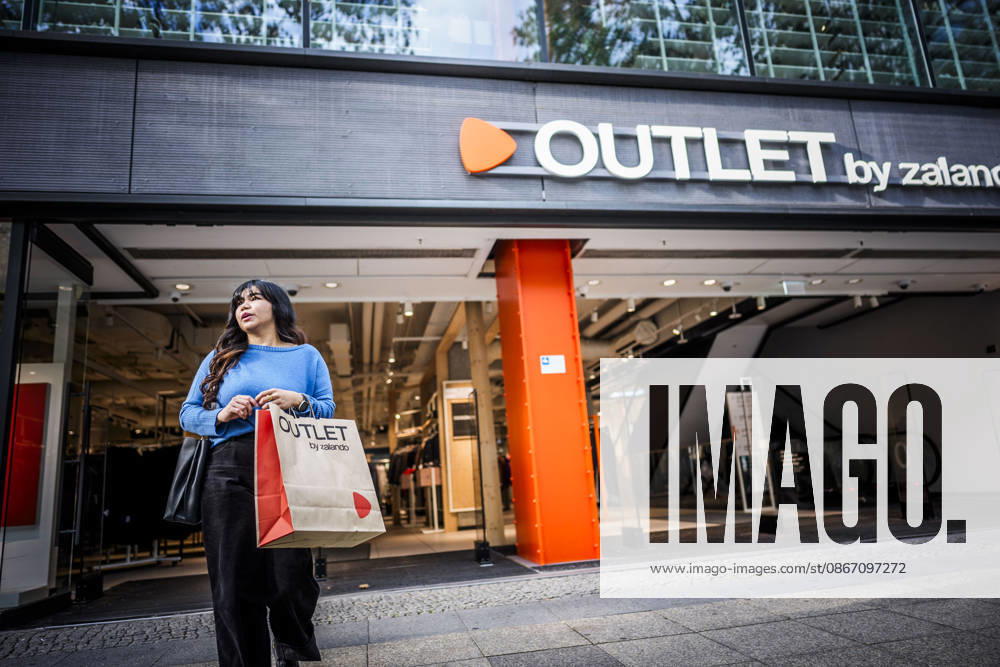 Fotostory Pressetermin bei Zalando: ZALANDO Outlet Store, Headquarter und Workspaces in Berlin aufgenommen am 16.09.2026....Berlin, 16.09.2026. Berlin Deutschland NUR FÜR REDAKTIONELLE ZWECKE - - BILDNUTZUNG NUR IM ZALANDO-KONTEXT