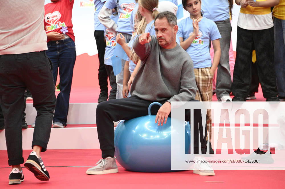 Moritz Bleibtreu beim kinderTag 2026 in den Atelier Gardens. Berlin