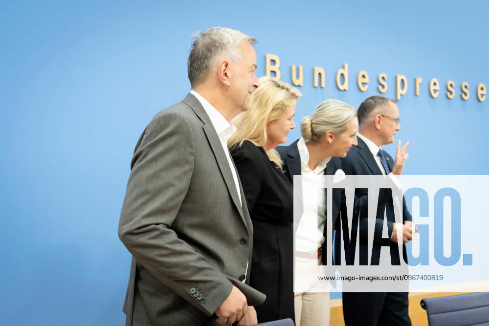 Bundespressekonferenz, AfD Berlin, BPK, AfD, Wahlen, Mecklenburg-Vorpommern, Alice Weidel, Bundessprecherin, Tino Chrupalla, Bundessprecher, Kristin Brinker, Spitzenkandidatin, Spitzenkandidat, Leif-Erik Holm Berlin Berlin GER