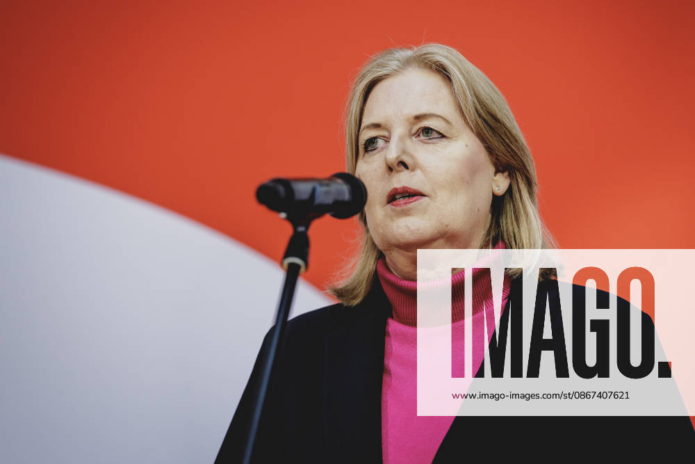 Baerbel Bas (SPD), Bundesministerin fuer Arbeit und Soziales, aufgenommen im Rahmen einer Pressekonferenz als Reaktion auf die Landtagswahl in Mecklenburg-Vorpommern sowie die Berliner Abgeordnetenhauswahl in Berlin, 21.09.2026. Waehrend Die Linke die Wahl in Berlin mit 25,7% vor der CDU gewonnen hat, siegte in Mecklenburg-Vorpommern die AfD mit 38,2% vor der SPD. Erstmals nicht ueber die 5%-Huerde geschafft hat es die CDU in Mecklenburg-Vorpommern. Berlin Deutschland