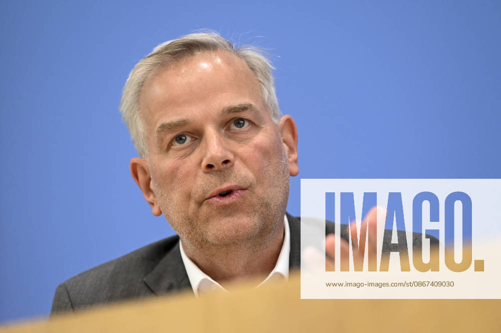 ABB BPK- Leif-Erik Holm, AfD-Mecklenburg-Vorpommern Spitzenkandidat Thema AfD - Auswirkungen der Landtagswahlen in Berlin und Mecklenburg-Vorpommern auf die Bundespolitik Statment auf der BPK Bundespressekonferenz am 21.09.2026 in Berlin Berlin Deutschland