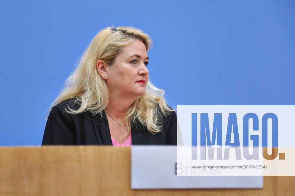 Berlin, Deutschland, 21.09.2026: Bundespressekonferenz: AfD - Auswirkungen der Landtagswahlen in Berlin und Mecklenburg-Vorpommern auf die Bundespolitik: Kristin Brinker, AfD-Spitzenkandidatin für Berlin
