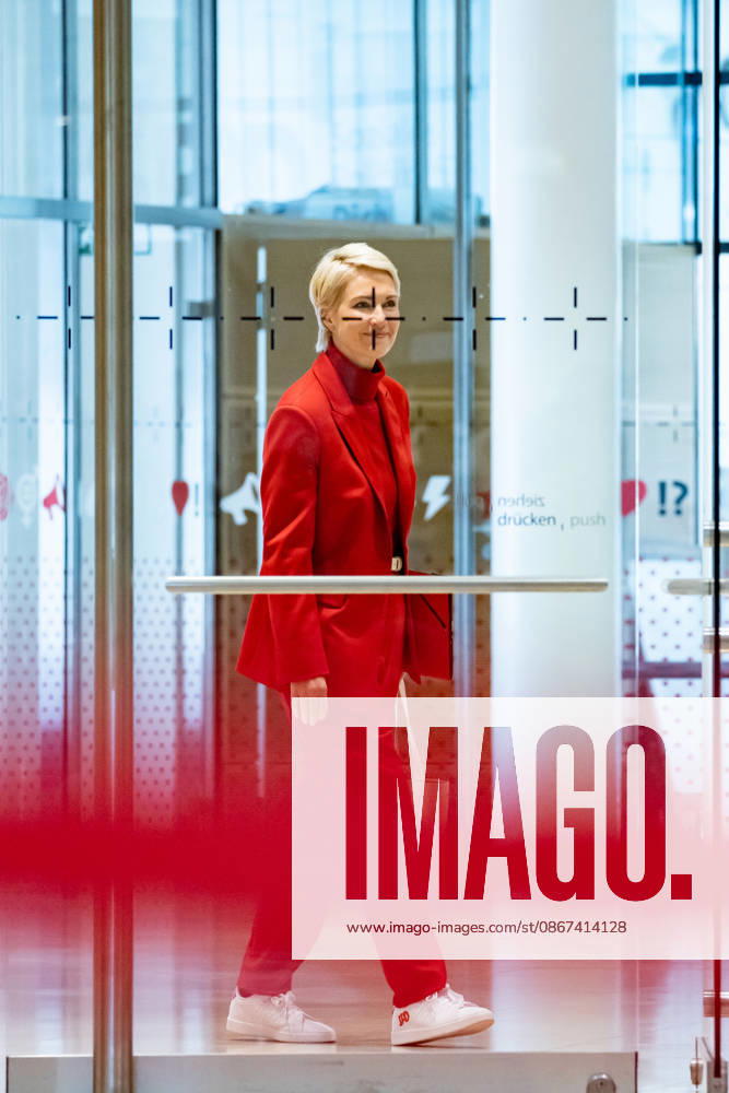 Spitzenkandidatin der SPD in Mecklenburg-Vorpommern Manuela Schwesig kommt zu einer Pressekonferenz im Willy-Brandt-Haus in Berlin am 21. September 2026. Reaktionen auf den Landtagswahlen in Mecklenburg-Vorpommern und Berlin