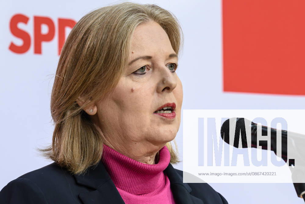 Im Bild v.l.: Bärbel Bas, GER, Berlin, SPD Pressekonferenz nach den Wahlen in Berlin und Mecklenburg Vorpommern - MV, im Atrium, Willy-Brandt-Haus, Wilhelmstraße 141, 10963 Berlin, 21.09.2026,