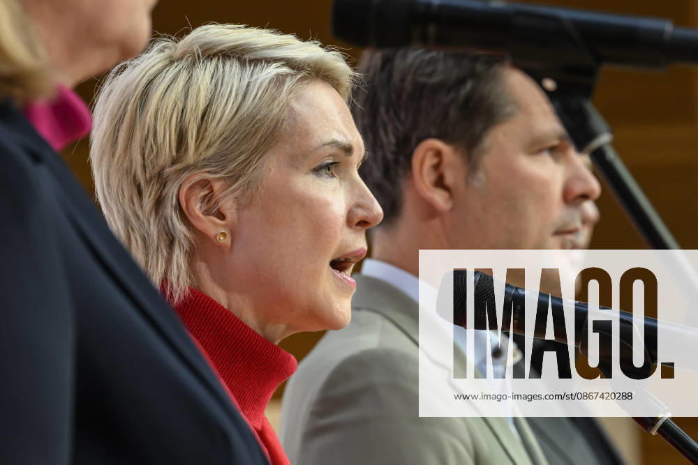 Im Bild v.l.: Manuela Schwesig, GER, Berlin, SPD Pressekonferenz nach den Wahlen in Berlin und Mecklenburg Vorpommern - MV, im Atrium, Willy-Brandt-Haus, Wilhelmstraße 141, 10963 Berlin, 21.09.2026,