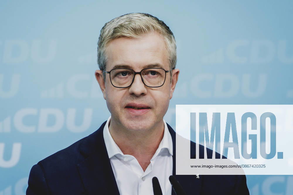 Stefan Evers, CDU-Spitzenkandidat fuer die Abgeordnetenhaus-Wahl in Berlin, aufgenommen im Rahmen einer Pressekonferenz als Reaktion auf die Landtagswahl in Mecklenburg-Vorpommern sowie die Berliner Abgeordnetenhauswahl in Berlin, 21.09.2026. Waehrend Die Linke die Wahl in Berlin mit 25,7% vor der CDU gewonnen hat, siegte in Mecklenburg-Vorpommern die AfD mit 38,2% vor der SPD. Erstmals nicht ueber die 5%-Huerde geschafft hat es die CDU in Mecklenburg-Vorpommern. Berlin Deutschland