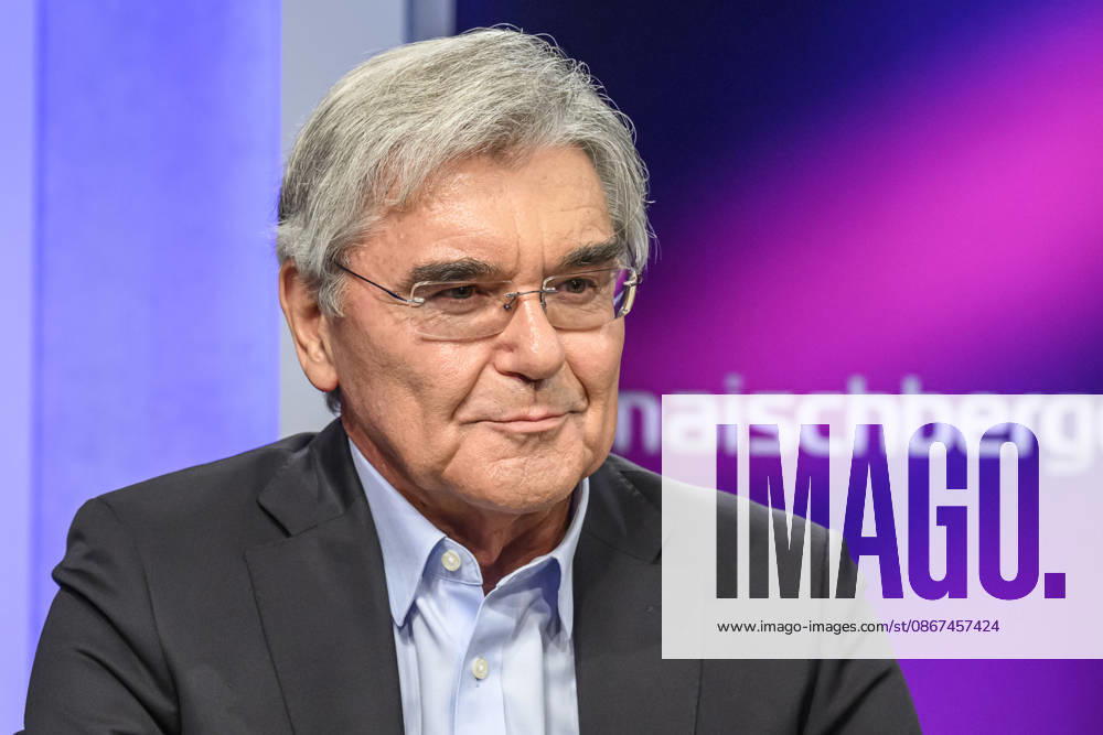Im Bild v.l.: Joe Kaeser (Siemens Energy), GER, Berlin, Studio, zu Gast bei Maischberger, politische Talkshow, TV, Format, mit Moderatorin Sandra Maischberger, Das Erste, aus Adlershof Am Studio 20, 21.09.2026,