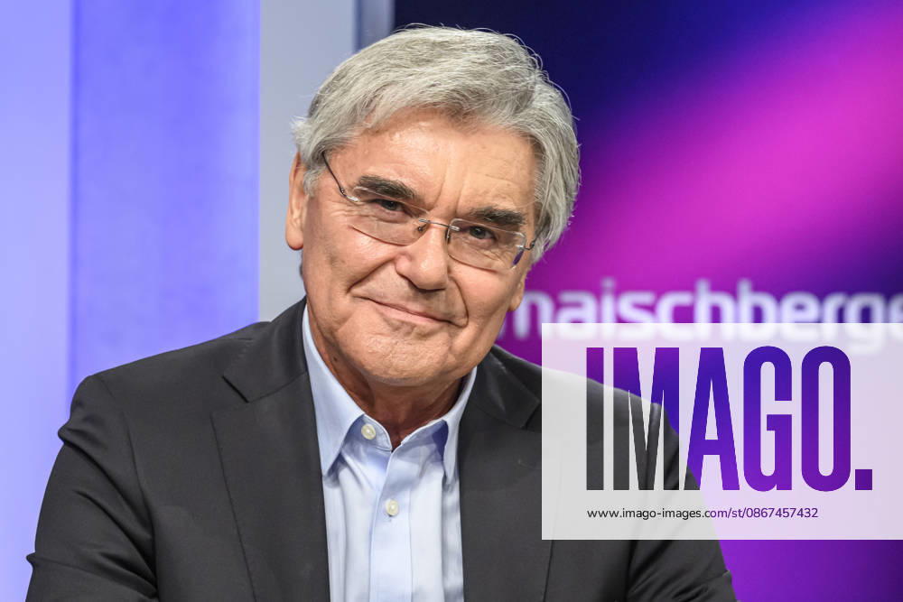 Im Bild v.l.: Joe Kaeser (Siemens Energy), GER, Berlin, Studio, zu Gast bei Maischberger, politische Talkshow, TV, Format, mit Moderatorin Sandra Maischberger, Das Erste, aus Adlershof Am Studio 20, 21.09.2026,