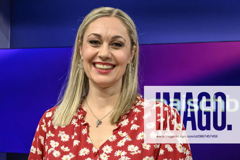 Im Bild v.l.: Ruth Moschner (Moderatorin), GER, Berlin, Studio, zu Gast bei Maischberger, politische Talkshow, TV, Format, mit Moderatorin Sandra Maischberger, Das Erste, aus Adlershof Am Studio 20, 21.09.2026,
