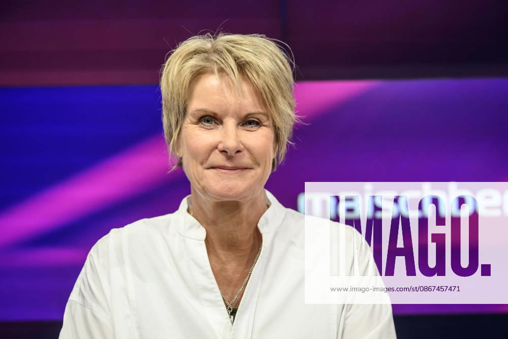 Im Bild v.l.: Susanne Gaschke (NZZ), GER, Berlin, Studio, zu Gast bei Maischberger, politische Talkshow, TV, Format, mit Moderatorin Sandra Maischberger, Das Erste, aus Adlershof Am Studio 20, 21.09.2026,