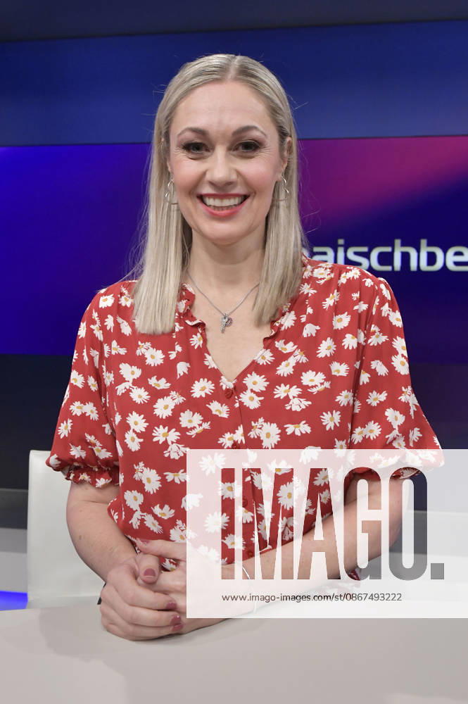 Ruth Moschner in der ARD-Talkshow maischberger im Studio Berlin Adlershof. Berlin