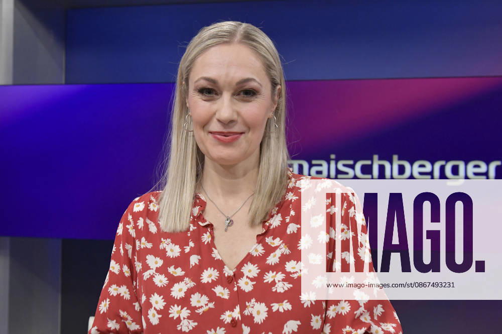 Ruth Moschner in der ARD-Talkshow maischberger im Studio Berlin Adlershof. Berlin