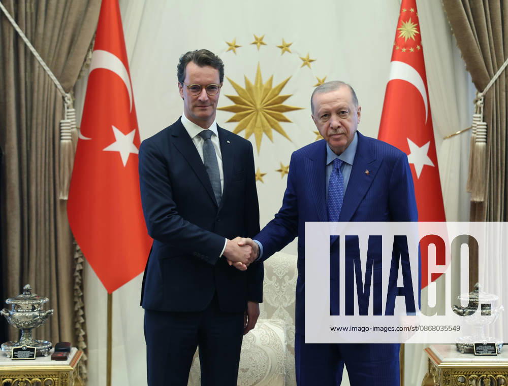 Recep Tayyip Erdogan - Hendrik Wust meeting in Ankara ANKARA, TURKIYE - SEPTEMBER 28: (---- - MANDATORY CREDIT - TURKISH PRESIDENCY MUSTAFA KAMACI HANDOUT - NO MARKETING NO ADVERTISING CAMPAIGNS - DISTRIBUTED AS A SERVICE TO CLIENTS----) Turkish President Recep Tayyip Erdogan meets with Minister-President of North Rhine-Westphalia Hendrik Wust at Presidential Complex in Ankara, Turkiye on September 28, 2026. TUR Presidency Mustafa Kamaci Anadolu Ankara Turkey. Editorial use only. Please get in touch for any other usage.