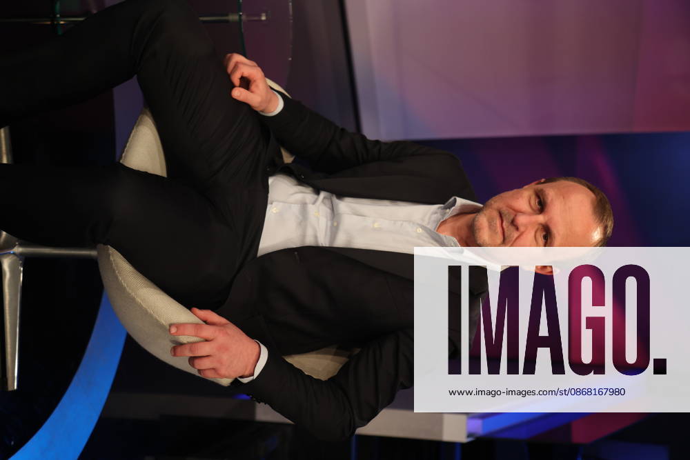 Peter R. Neumann in der ARD-Talkshow maischberger im Studio Berlin Adlershof. Berlin