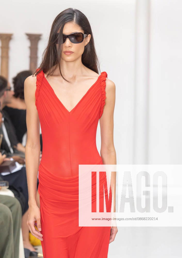 Paris Fashion Week Women s Wear SPRING SUMMER 2027 Collection by BUC AKYOL, September 29, 2026; Photography by Sylvie Lefort; MAXPPP 09 29 2026 @Sylvie Lefort Photography MAXPPP 09 29 26 Models present creations from the Women’s Spring Summer 2027 collection by BUC AKYOL during Paris Fashion Week, in Paris, France, September 29, 2026. The presentation of the women’s collections ran from September 28 to October 6, 26