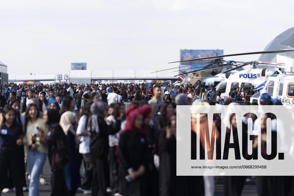 TEKNOFEST Southeast in Turkiye s Sanliurfa SANLIURFA, TURKIYE - OCTOBER 1: TEKNOFEST Southeast, the world’s largest aviation, space, and technology festival, opens its doors to visitors on the second day of its 15th edition at Sanliurfa GAP Airport in Sanliurfa, Turkiye, on October 1, 2026. Bunyamin Celik Anadolu Sanliurfa Turkey. Editorial use only. Please get in touch for any other usage.