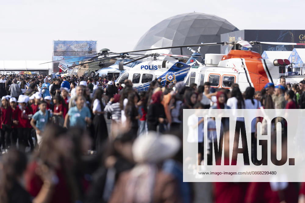 TEKNOFEST Southeast in Turkiye s Sanliurfa SANLIURFA, TURKIYE - OCTOBER 1: TEKNOFEST Southeast, the world’s largest aviation, space, and technology festival, opens its doors to visitors on the second day of its 15th edition at Sanliurfa GAP Airport in Sanliurfa, Turkiye, on October 1, 2026. Bunyamin Celik Anadolu Sanliurfa Turkey. Editorial use only. Please get in touch for any other usage.