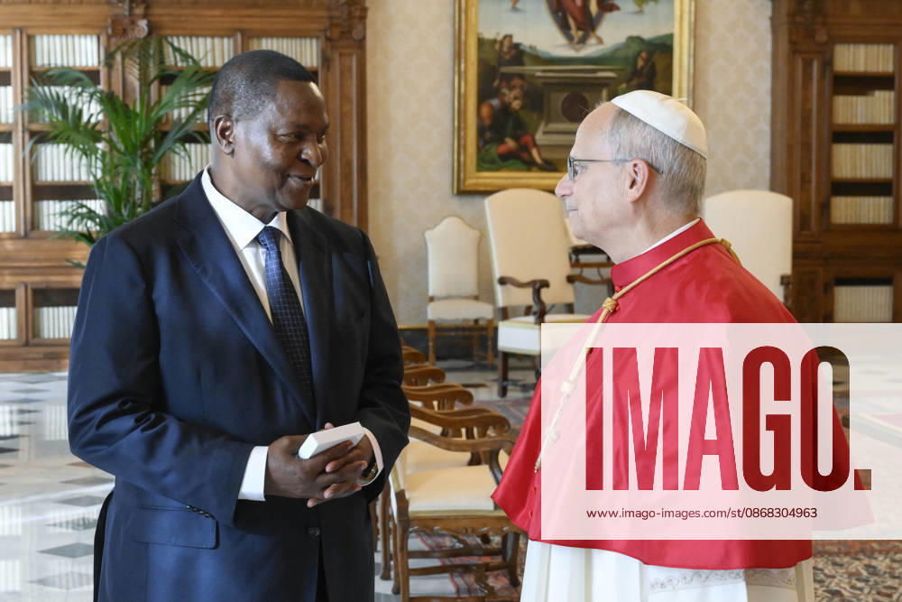 ITALY - PRIVAT AUDIENCE - VATICAN-2026 10 1 Italy, Rome, Vatican, 2026 10 1 Pope Leo XIV receives His Excellency Mr. Faustin Archange Touadera, President of the Central African Republic, in a private audience in The Vatican . - NO BOOKS