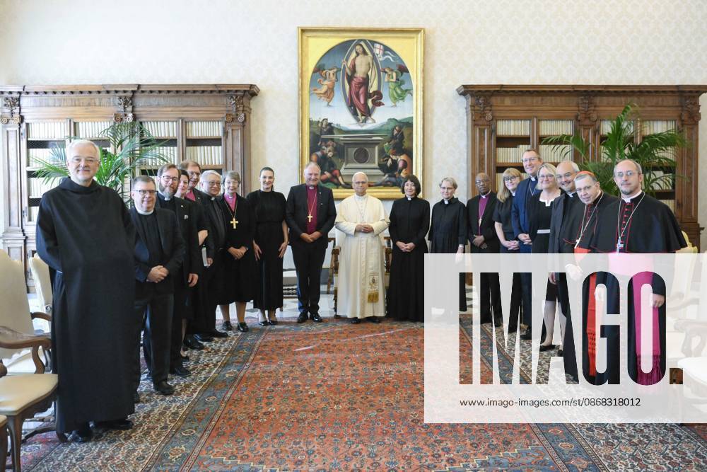 ITALY - PRIVATE AUDIENCE - VATICAN-2026 10 1 Italy, Rome, Vatican, 2026 10 1 Pope Leo XIV receives a delegation from the Lutheran World Federation in a private audience at The Vatican . - NO BOOKS
